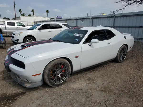 2C3CDZDJ0GH158227 2016 DODGE CHALLENGER - Image 1