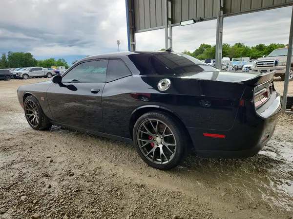 2C3CDZDJ0GH271188 2016 DODGE CHALLENGER - Image 2