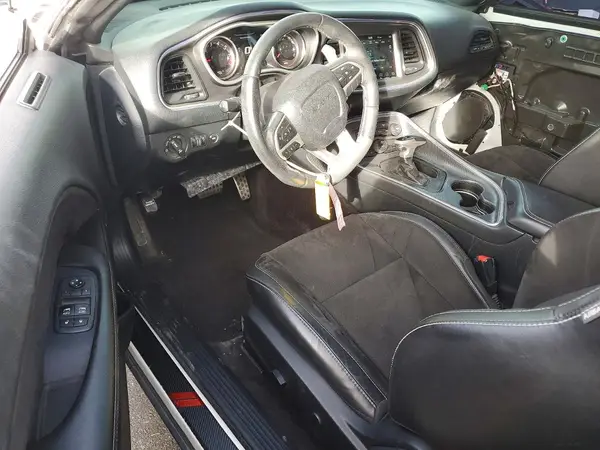 2C3CDZDJ0JH245195 2018 DODGE CHALLENGER - Image 8