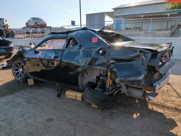 2C3CDZDJ2HH501072 2017 DODGE CHALLENGER - Image 2