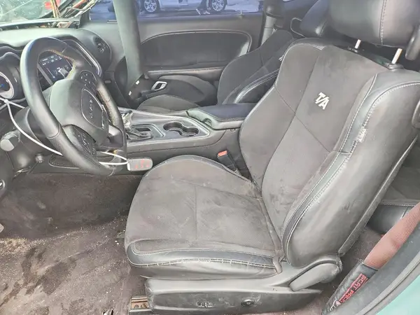 2C3CDZDJ3HH600662 2017 DODGE CHALLENGER - Image 8