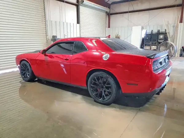 2C3CDZDJ4GH316827 2016 DODGE CHALLENGER - Image 2