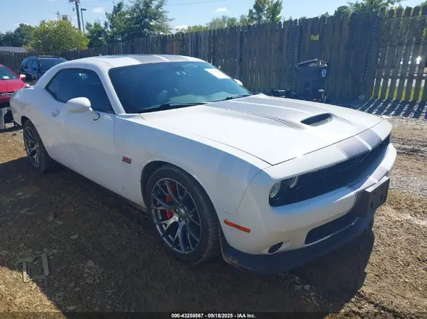 2C3CDZDJ5GH119732 2016 DODGE CHALLENGER - Image 1