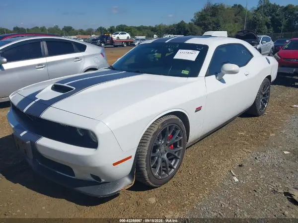 2C3CDZDJ5GH119732 2016 DODGE CHALLENGER - Image 2