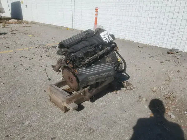 2C3CDZDJ5GH164797 2016 DODGE CHALLENGER - Image 2