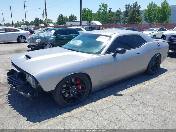 2C3CDZDJ8GH221252 2016 DODGE CHALLENGER - Image 2