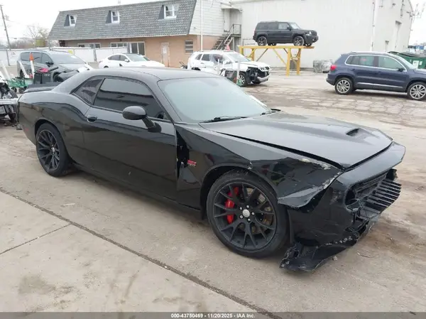 2C3CDZDJ9GH296641 2016 DODGE CHALLENGER - Image 1