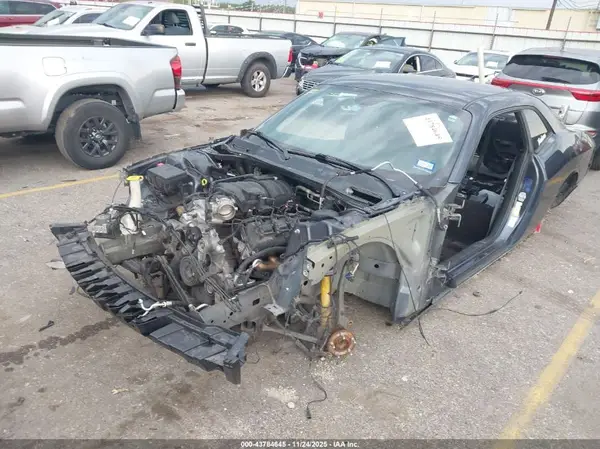 2C3CDZDJ9GH309730 2016 DODGE CHALLENGER - Image 2