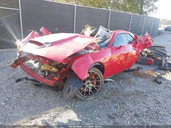 2C3CDZDJXGH158140 2016 DODGE CHALLENGER - Image 2