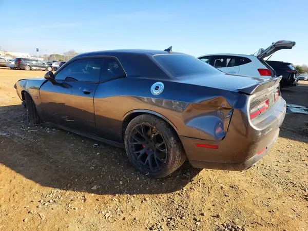 2C3CDZDJXGH236870 2016 DODGE CHALLENGER - Image 2
