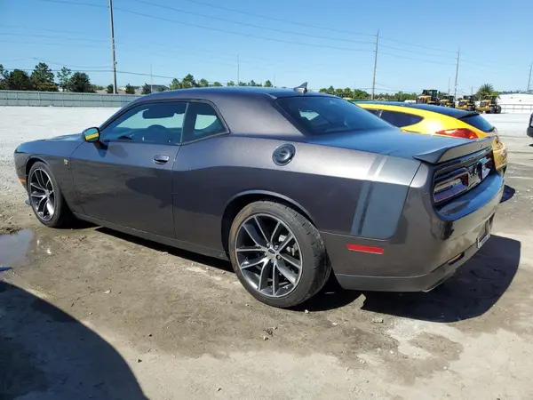 2C3CDZFJ0GH249494 2016 DODGE CHALLENGER - Image 2
