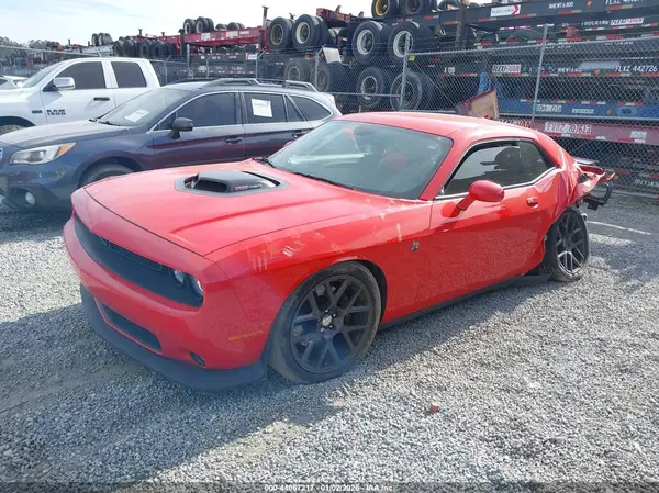 2C3CDZFJ0GH255036 2016 DODGE CHALLENGER - Image 2
