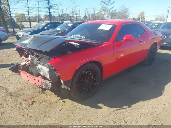 2C3CDZFJ0GH329927 2016 DODGE CHALLENGER - Image 2
