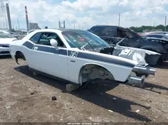 2C3CDZFJ0HH583039 2017 DODGE CHALLENGER