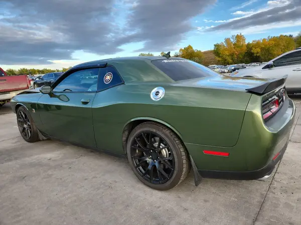 2C3CDZFJ0JH161696 2018 DODGE CHALLENGER - Image 2