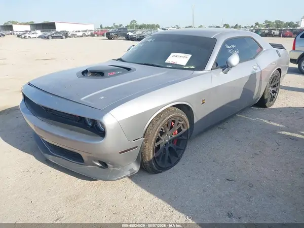 2C3CDZFJ0JH212694 2018 DODGE CHALLENGER - Image 2