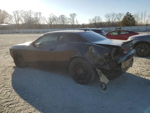 2C3CDZFJ0JH218723 2018 DODGE CHALLENGER - Image 2