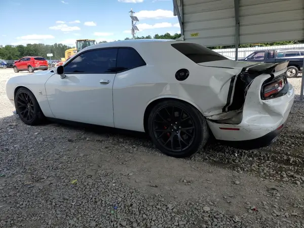 2C3CDZFJ0JH272023 2018 DODGE CHALLENGER - Image 2