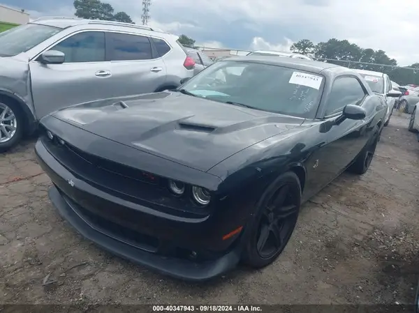 2C3CDZFJ0JH311676 2018 DODGE CHALLENGER - Image 2