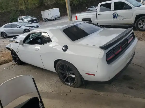 2C3CDZFJ0KH618489 2019 DODGE CHALLENGER - Image 2