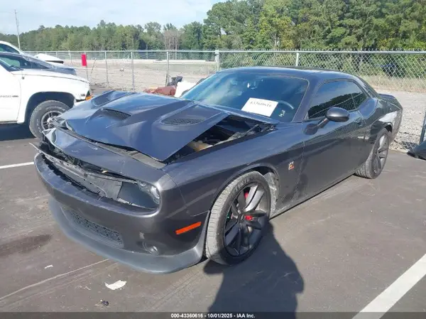2C3CDZFJ0KH625507 2019 DODGE CHALLENGER - Image 2