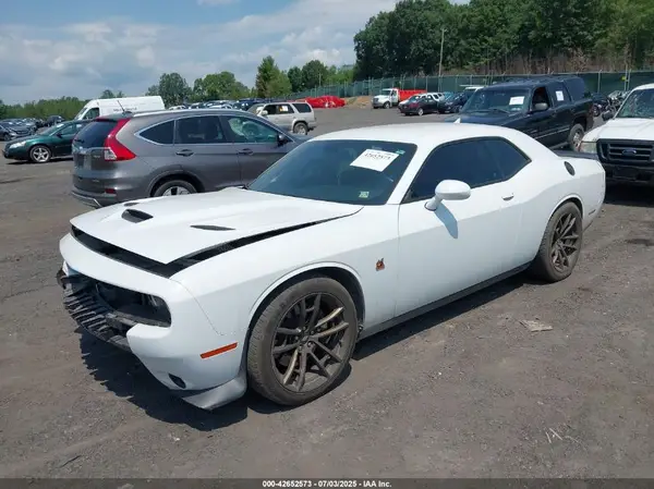 2C3CDZFJ0KH662525 2019 DODGE CHALLENGER - Image 2