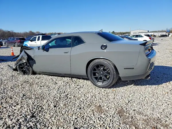 2C3CDZFJ0KH719256 2019 DODGE CHALLENGER - Image 2