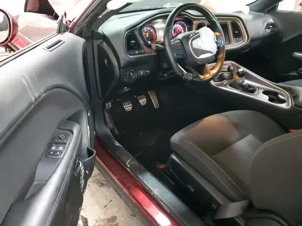 2C3CDZFJ0KH724229 2019 DODGE CHALLENGER - Image 8