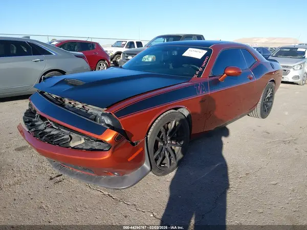 2C3CDZFJ0LH213640 2020 DODGE CHALLENGER - Image 2