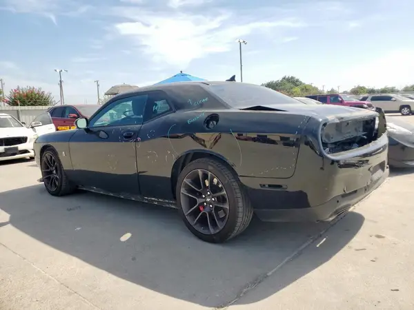 2C3CDZFJ0MH526706 2021 DODGE CHALLENGER - Image 2
