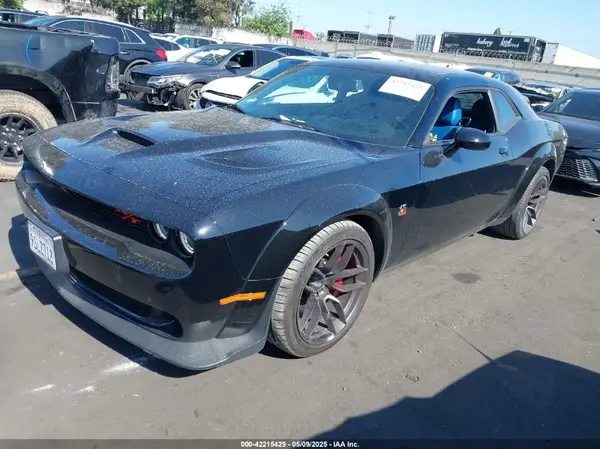 2C3CDZFJ0MH606670 2021 DODGE CHALLENGER - Image 2