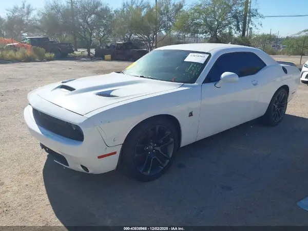2C3CDZFJ0NH175510 2022 DODGE CHALLENGER - Image 2