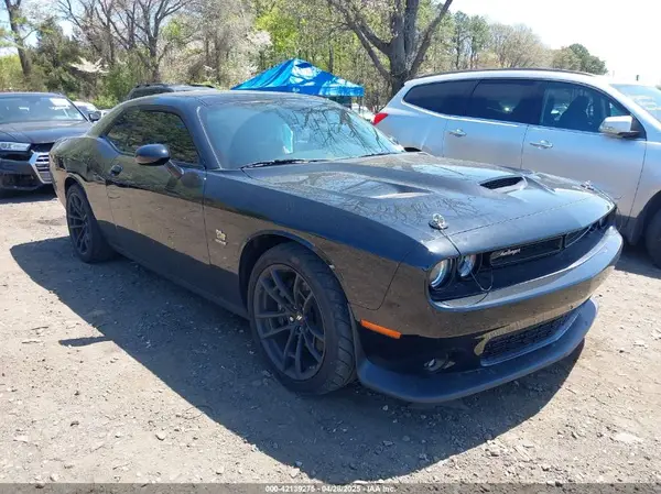 2C3CDZFJ0PH518447 2023 DODGE CHALLENGER - Image 1