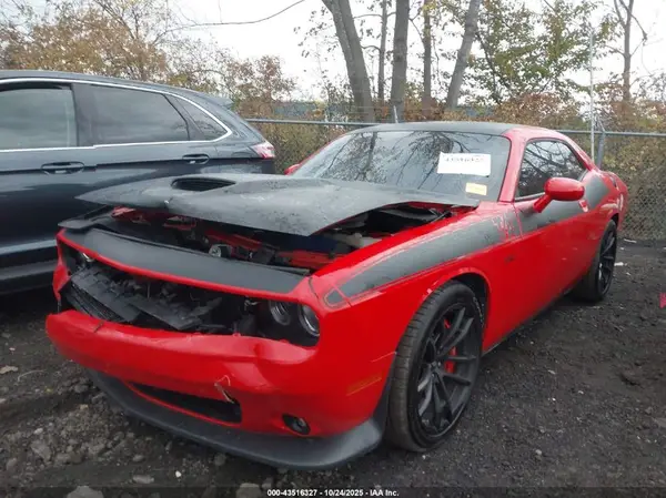 2C3CDZFJ0PH526676 2023 DODGE CHALLENGER - Image 2