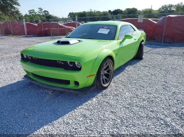 2C3CDZFJ0PH578101 2023 DODGE CHALLENGER - Image 2