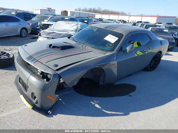 2C3CDZFJ0PH605460 2023 DODGE CHALLENGER - Image 2