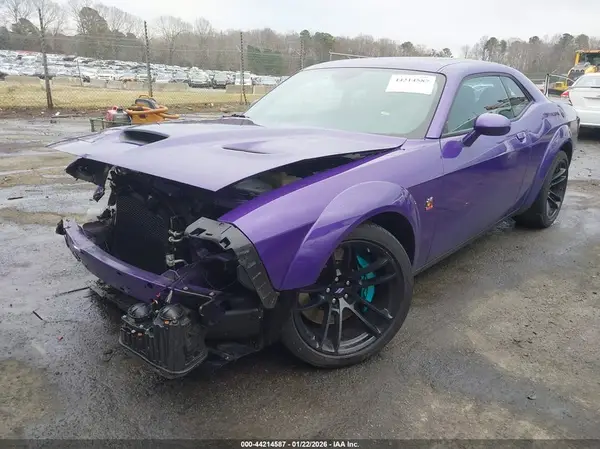 2C3CDZFJ0PH629127 2023 DODGE CHALLENGER - Image 2
