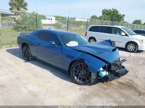 2C3CDZFJ0PH645344 2023 DODGE CHALLENGER - Image 1