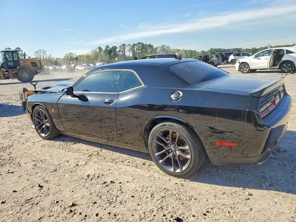 2C3CDZFJ0PH667960 2023 DODGE CHALLENGER - Image 2