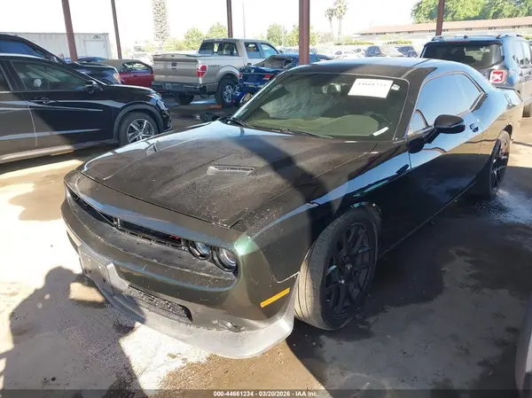2C3CDZFJ1GH102424 2016 DODGE CHALLENGER - Image 2