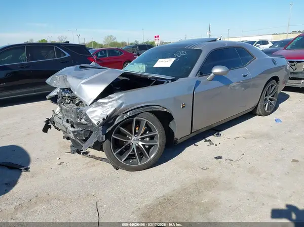 2C3CDZFJ1GH284626 2016 DODGE CHALLENGER - Image 2