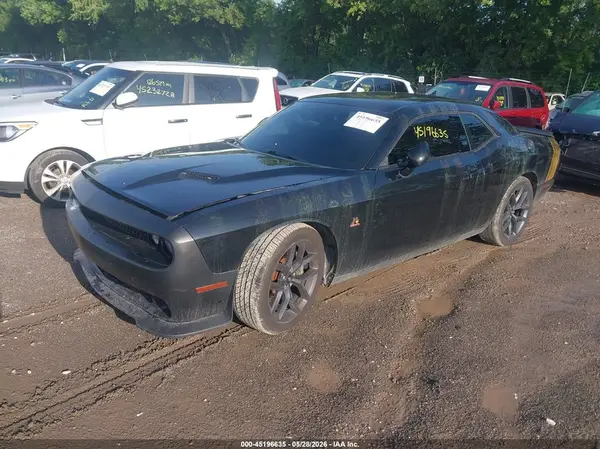 2C3CDZFJ1GH299918 2016 DODGE CHALLENGER - Image 2