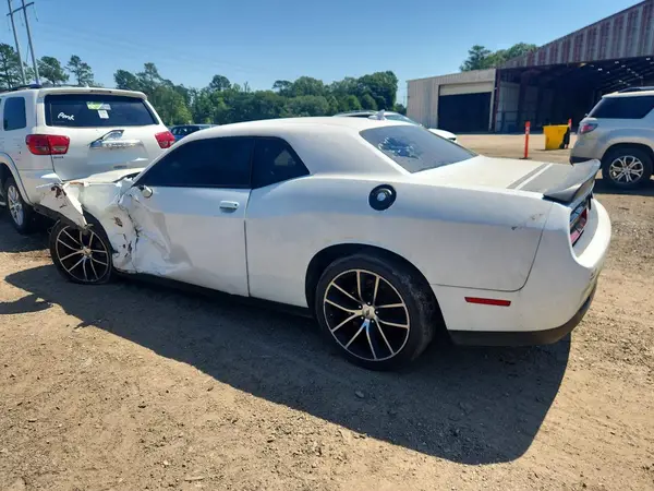 2C3CDZFJ1HH501948 2017 DODGE CHALLENGER - Image 2