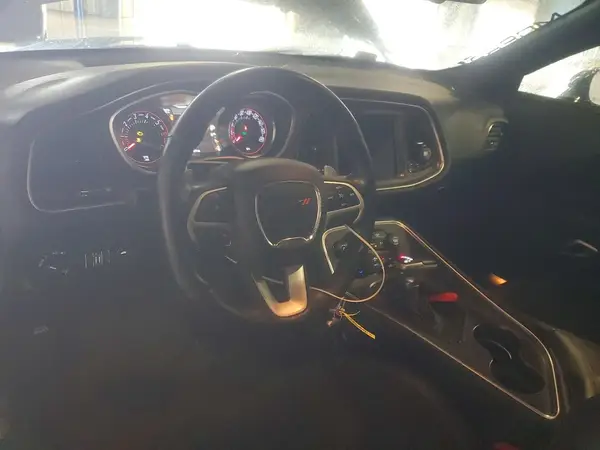 2C3CDZFJ1HH578593 2017 DODGE CHALLENGER - Image 8