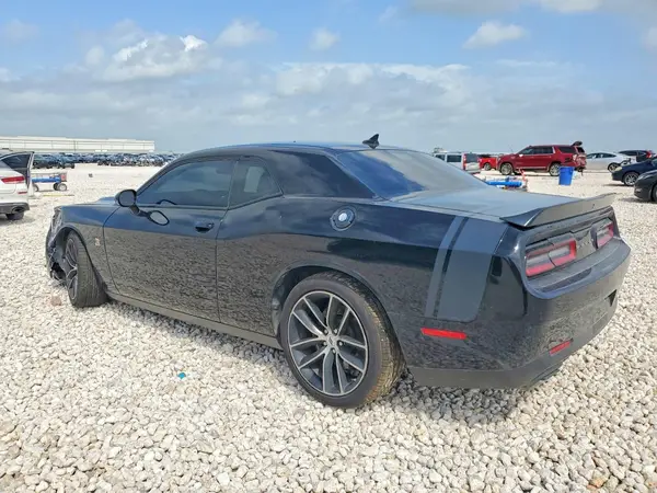 2C3CDZFJ1JH131252 2018 DODGE CHALLENGER - Image 2
