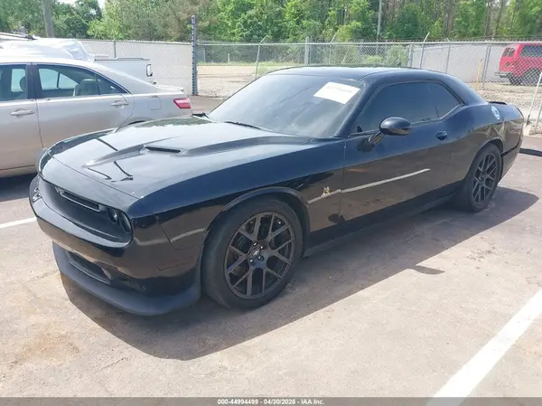 2C3CDZFJ1JH229827 2018 DODGE CHALLENGER - Image 2