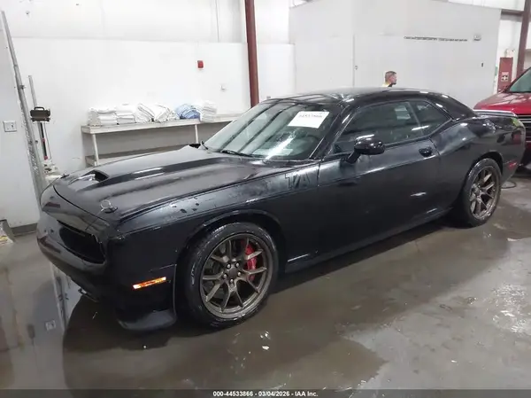 2C3CDZFJ1JH232968 2018 DODGE CHALLENGER - Image 2