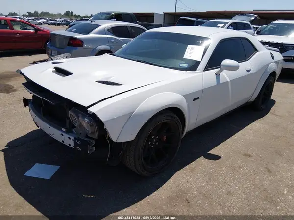 2C3CDZFJ1KH611227 2019 DODGE CHALLENGER - Image 2