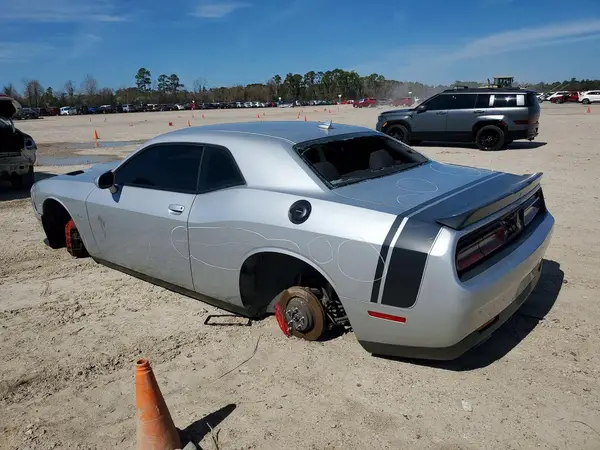2C3CDZFJ1KH642378 2019 DODGE CHALLENGER - Image 2