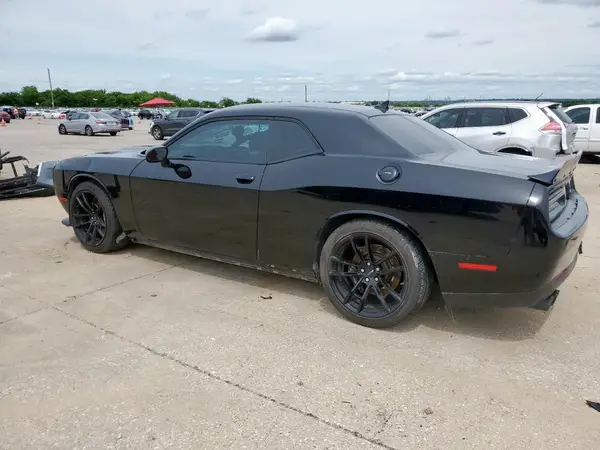 2C3CDZFJ1KH747616 2019 DODGE CHALLENGER - Image 2